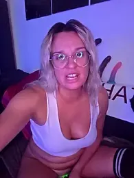 SpicyVicky — Stripchat recorded stream image, 22.07.2025 04:50