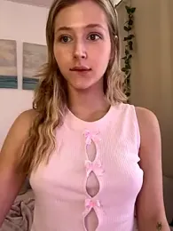 LunaRase — Stripchat recorded stream screenshot (23 Jul 2025)