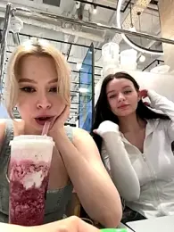 Cum_girlss — Stripchat recorded stream image, 24.07.2025 06:30