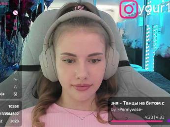 VikkiExtraCheese — Bongacams recorded stream image, 23.07.2025 18:00