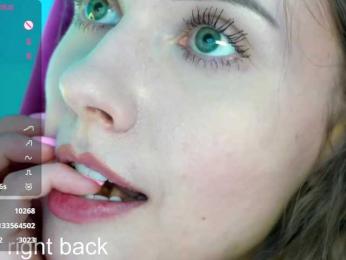 VikkiExtraCheese — Bongacams recorded stream image, 23.07.2025 18:00