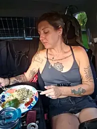 SheIsSomething — Stripchat recorded stream image, 30.07.2025 22:20