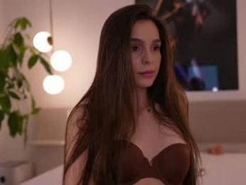 dovia — Chaturbate recorded stream image, 31.07.2025 06:50