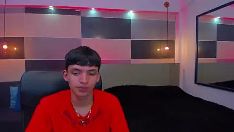Juan_Nd_Steven — Stripchat recorded stream image, 01.08.2025 02:40