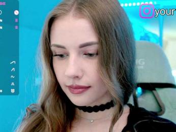 VikkiExtraCheese — Bongacams recorded stream image, 01.08.2025 16:10