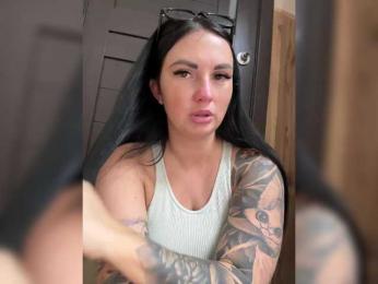 KROSHKA_N — Bongacams recorded stream image, 02.08.2025 09:40