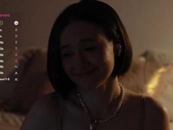 MissEssie — Bongacams recorded stream screenshot (03 Aug 2025)