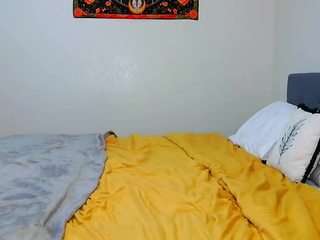 tighttinymilf — Camsoda recorded stream screenshot (04 Aug 2025)