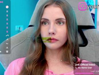 VikkiExtraCheese — Bongacams recorded stream image, 04.08.2025 19:10