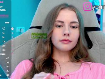 VikkiExtraCheese — Bongacams recorded stream image, 04.08.2025 19:10