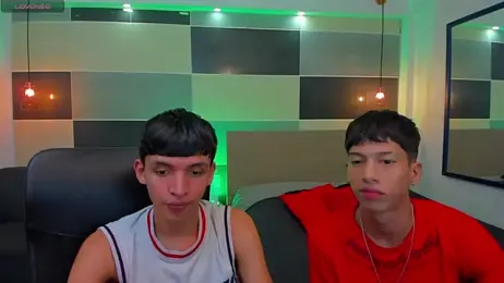 Juan_Nd_Steven — Stripchat recorded stream image, 05.08.2025 04:00