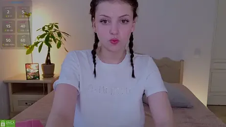 pusichka — Stripchat recorded stream image, 07.08.2025 08:20