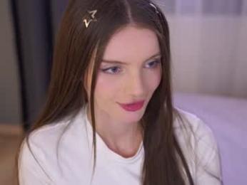 bellacle — Chaturbate recorded stream image, 08.08.2025 07:50