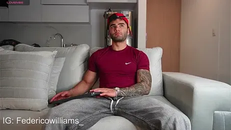 Derek_w — Stripchat recorded stream screenshot (09 Aug 2025)