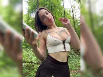 BabyDarii — Bongacams recorded stream image, 09.08.2025 09:30