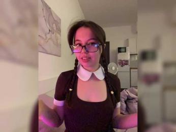 Businka13 — Bongacams recorded stream image, 09.08.2025 16:20
