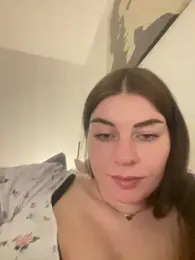 EllyNora — Stripchat recorded stream image, 09.08.2025 19:20