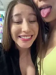 roouse — Stripchat recorded stream screenshot (10 Aug 2025)