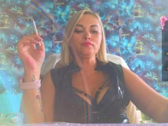 Mistress-Gwen — Bongacams recorded stream image, 10.08.2025 04:50