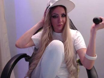 blondalina — Bongacams recorded stream image, 13.02.2025 20:30