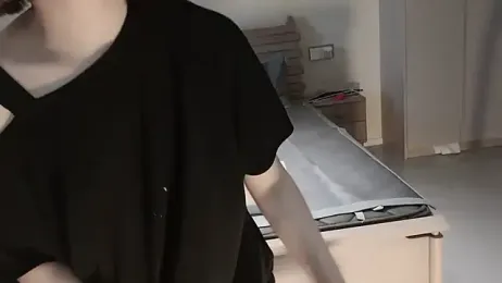 Krismil3 — Stripchat recorded stream image, 11.08.2025 00:10
