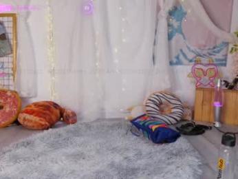 mollyflwers — Chaturbate recorded stream image, 13.08.2025 16:10