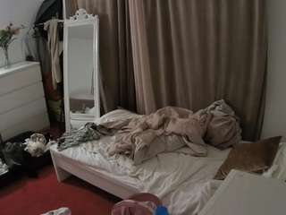 voyeurcam-julmodels-reallife-3 — Camsoda recorded stream image, 13.08.2025 09:10