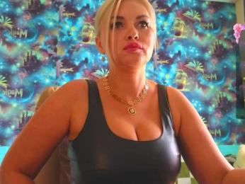 Mistress-Gwen — Bongacams recorded stream image, 15.08.2025 04:20