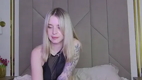 Touch_me — Stripchat recorded stream image, 16.08.2025 15:30
