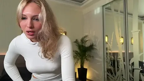 roselyn_rose — Stripchat recorded stream image, 16.08.2025 14:40