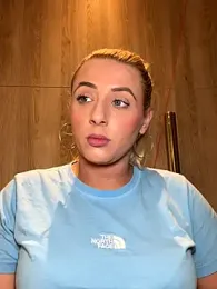 Strongqueen — Stripchat recorded stream image, 16.08.2025 21:30