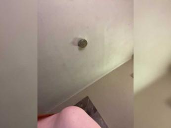 1_Aariella_1 — Bongacams recorded stream image, 17.08.2025 09:40