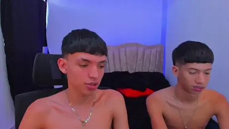 Juan_Nd_Steven — Stripchat recorded stream image, 17.08.2025 13:00