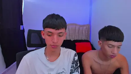 Juan_Nd_Steven — Stripchat recorded stream image, 17.08.2025 13:00