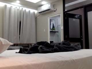 iluvsaffire-bleu — Camsoda recorded stream screenshot (18 Aug 2025)