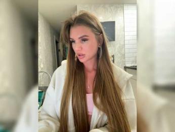 SweetyMia — Bongacams recorded stream screenshot (18 Aug 2025)