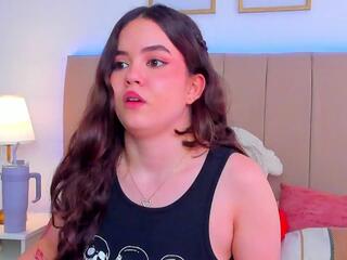 Bella Fontana — Flirt4free recorded stream image, 18.08.2025 17:30