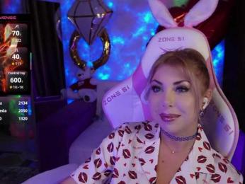 Cool-Baby — Bongacams recorded stream image, 19.08.2025 18:00