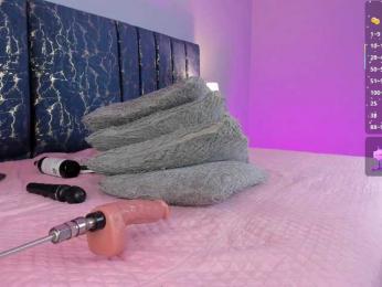 Gisell-Montoy — Bongacams recorded stream image, 19.08.2025 20:00