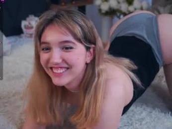 pinkncrazy — Chaturbate recorded stream screenshot (14 Feb 2025)