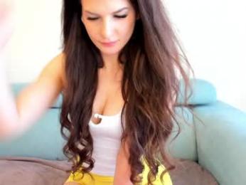 elaanna — Chaturbate recorded stream image, 20.08.2025 06:30