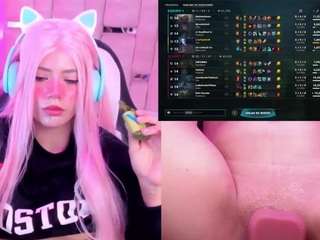 lilapop4 — Camsoda recorded stream image, 21.08.2025 13:10