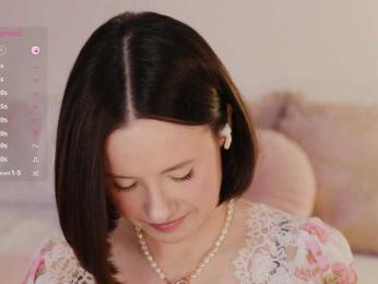 MissEssie — Bongacams recorded stream screenshot (21 Aug 2025)