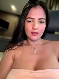 Carolina_Novoa — Stripchat recorded stream image, 21.08.2025 20:50