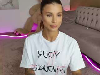 lenna-goddess — Camsoda recorded stream image, 22.08.2025 06:10
