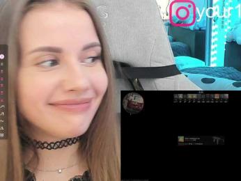 VikkiExtraCheese — Bongacams recorded stream image, 22.08.2025 06:50