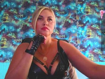 Mistress-Gwen — Bongacams recorded stream image, 23.08.2025 04:10