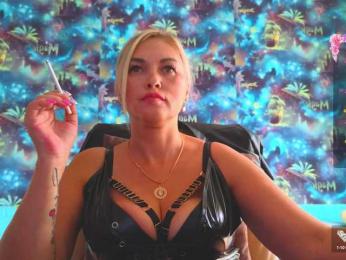 Mistress-Gwen — Bongacams recorded stream image, 23.08.2025 04:10