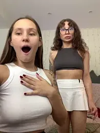 HotCaramellsTV — Stripchat recorded stream image, 23.08.2025 09:00