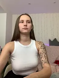 HotCaramellsTV — Stripchat recorded stream image, 23.08.2025 09:00